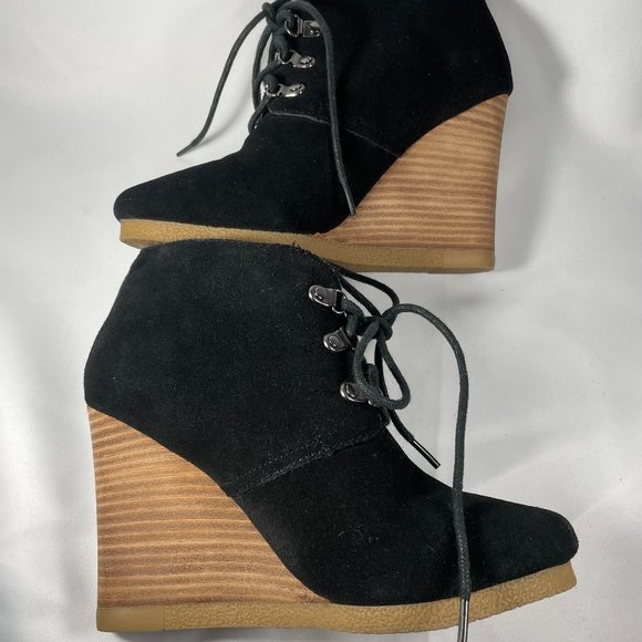 Express Women’s Platform Wedge High Heel Bootie Boots Black Gum sole Size 6 - Picture 8 of 10